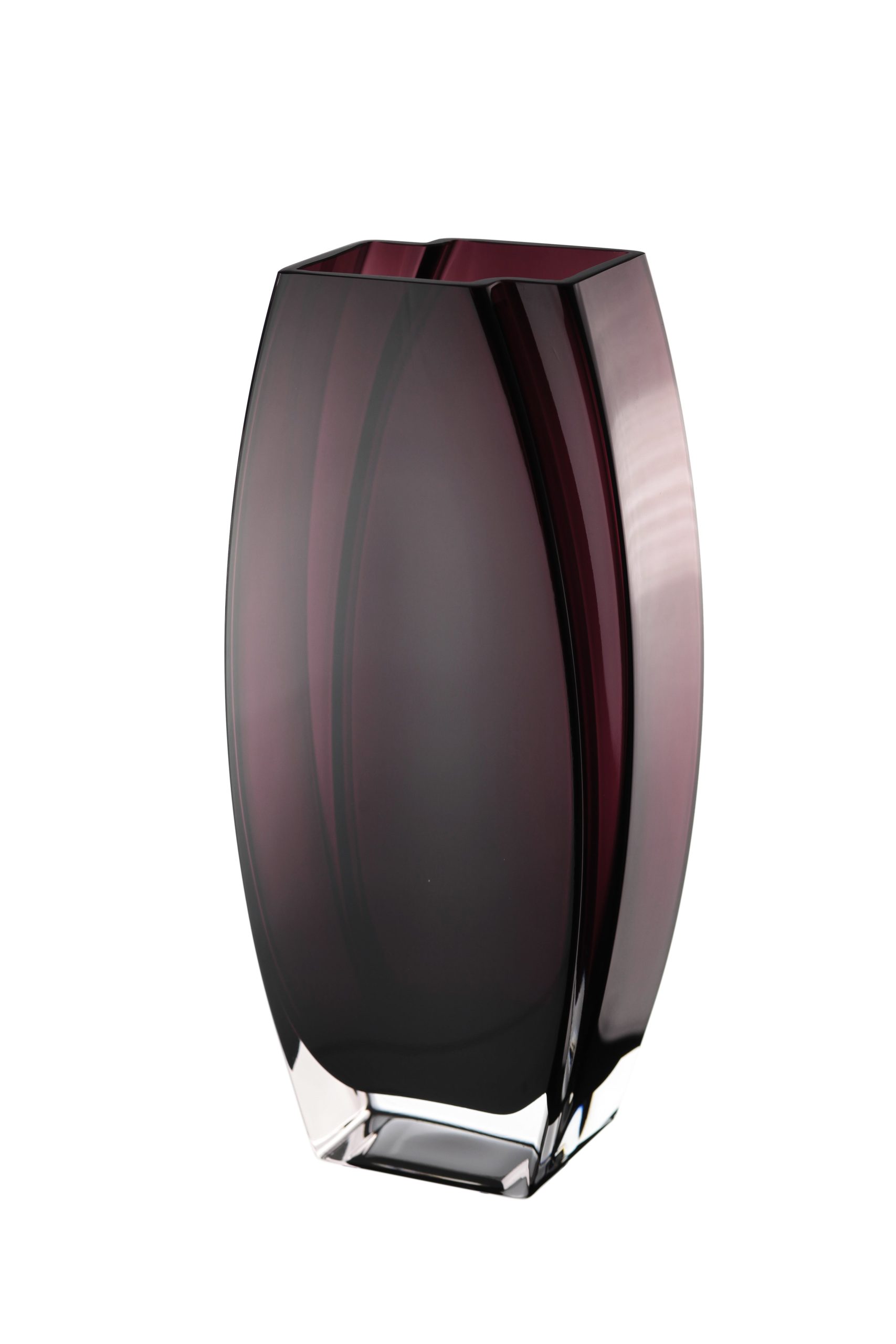 A210-12-AMTPrecisionVase12_HAmethyst04410_0320_DA-0001_5d251719-8b76-4e1d-8caf-c6d301ef2fcb