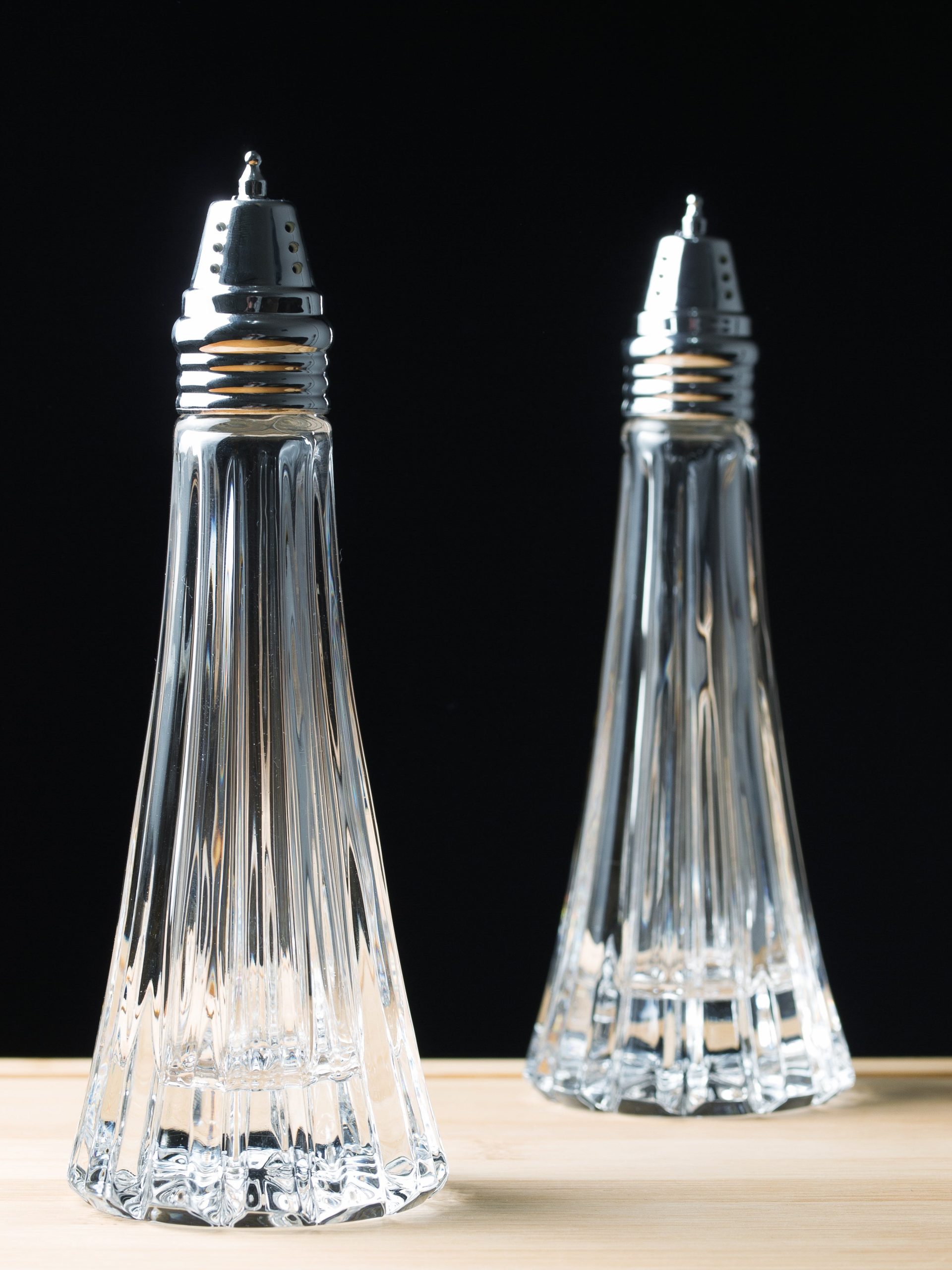 C427Salt_Pettershakersetart.2